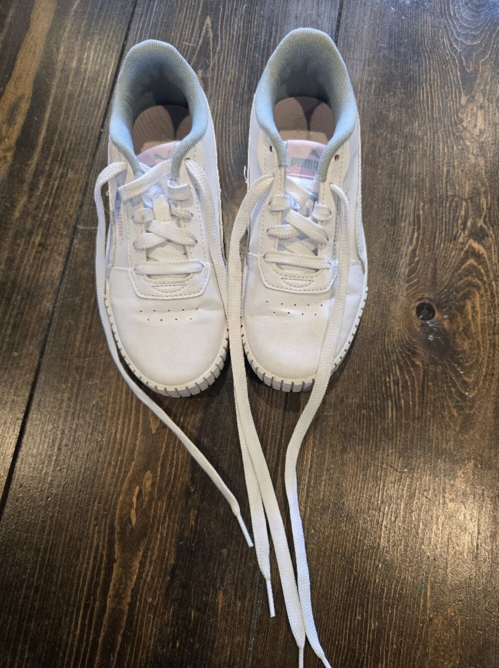 Kids Size 2 Puma Tennis Shoes